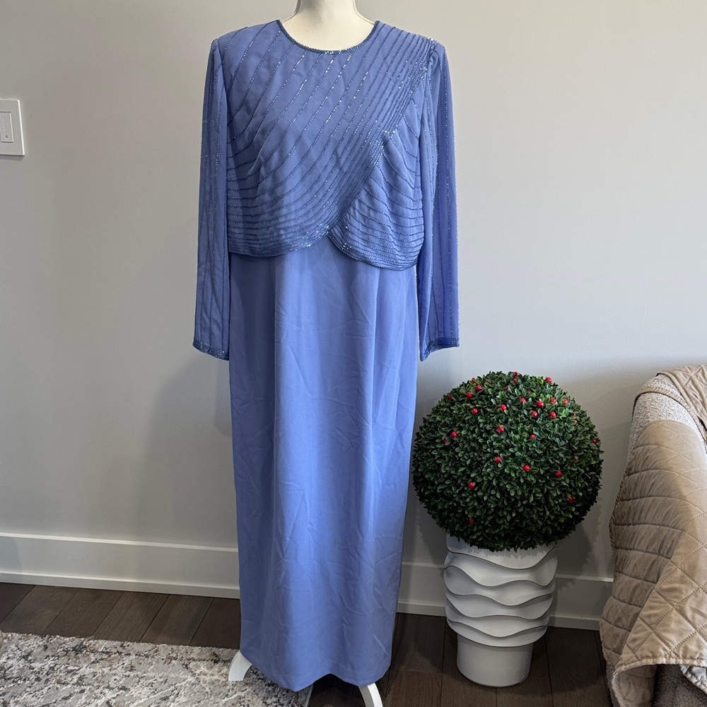 Karen Miller Women's Lavender Long Evening Dress with Beaded Overlay Sz 16WP